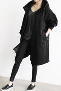 Casaco Corta Vento Impermeável com Capuz Oversized - Mudeseulook