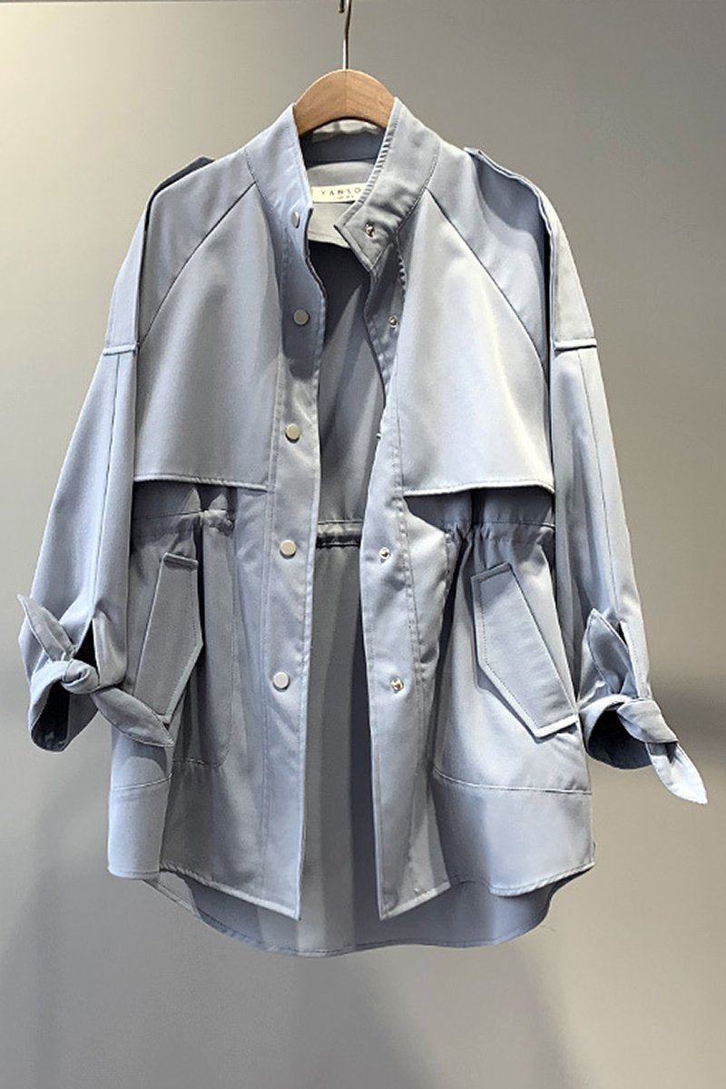 Casaco Parka Casual Acinturado com Bolsos - Mudeseulook