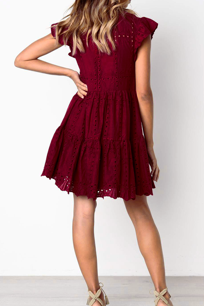 Vestido Curto Detalhe Babado no Ombro - Mudeseulook